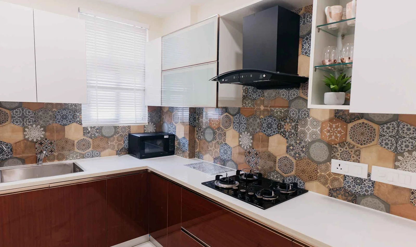 Rising Palm Floors — Kitchen